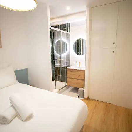 Appartamento Sd Familiale Au Coeur De La Rue Saint Denis *
